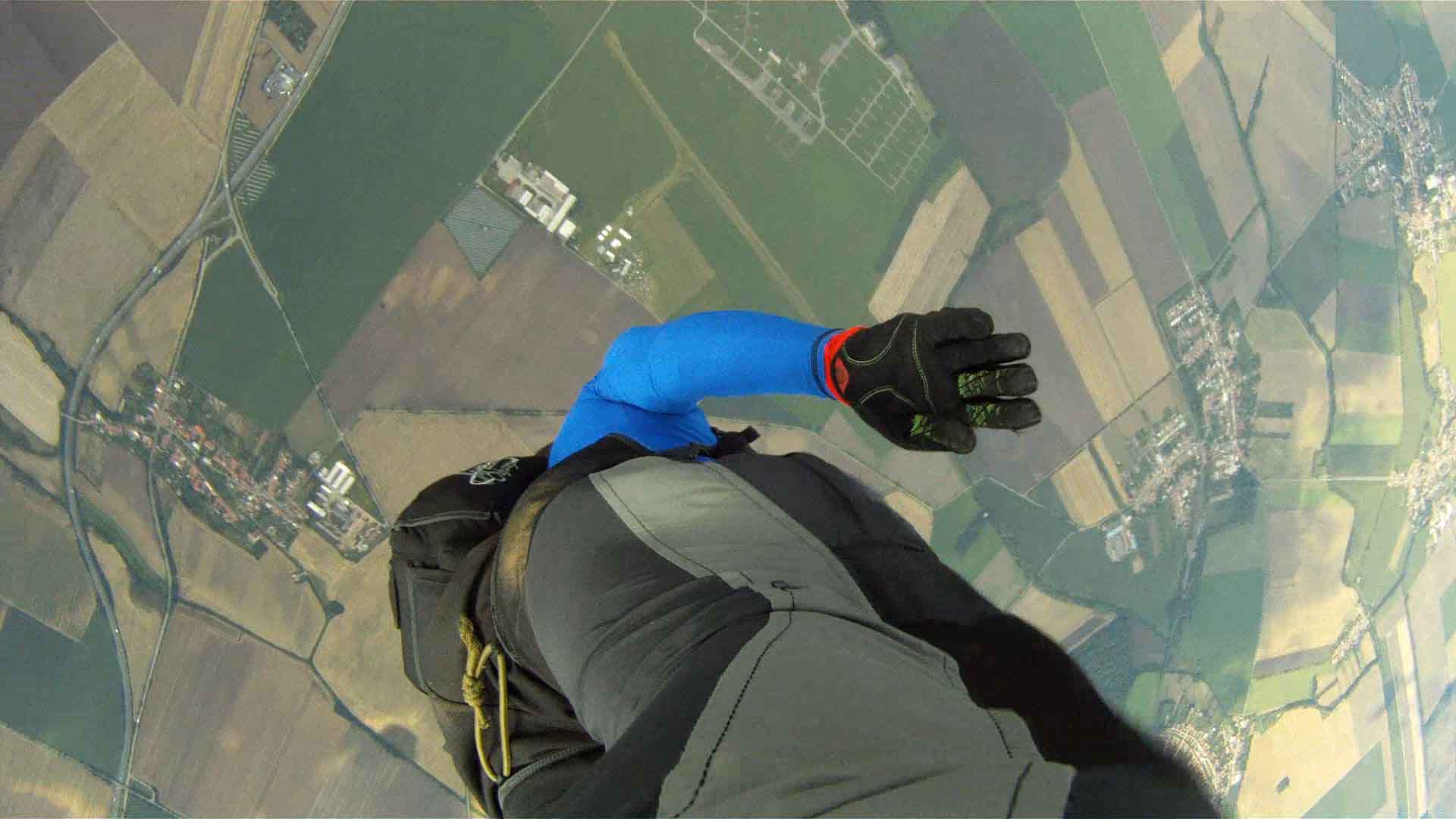 Mikey Lovemore in a speed dive above DZ Prostejov