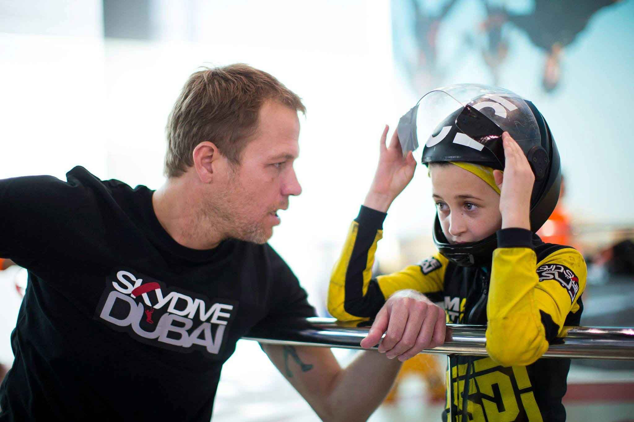 Mike coaching Kayleigh before a round