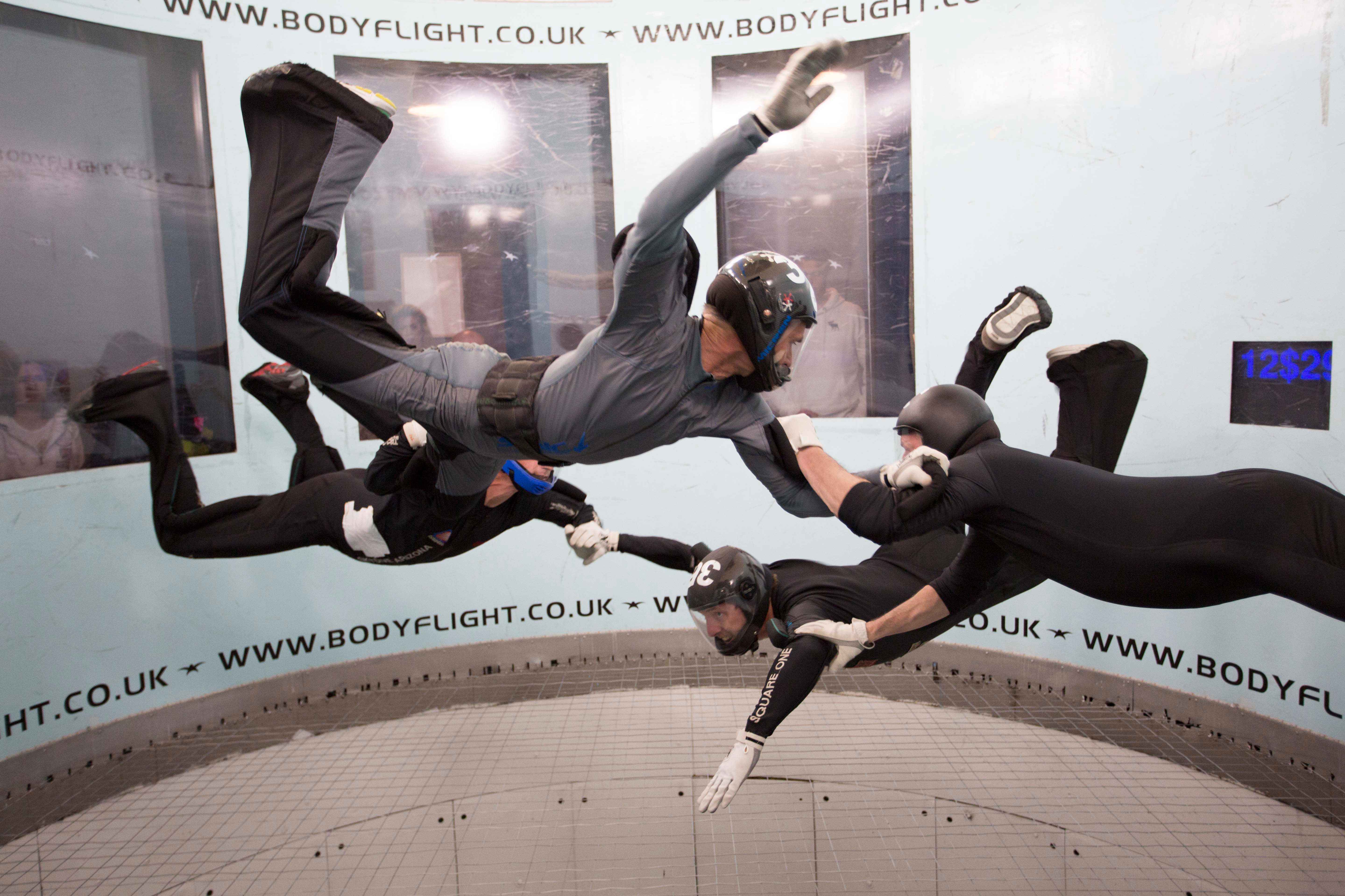 XL flying full-on