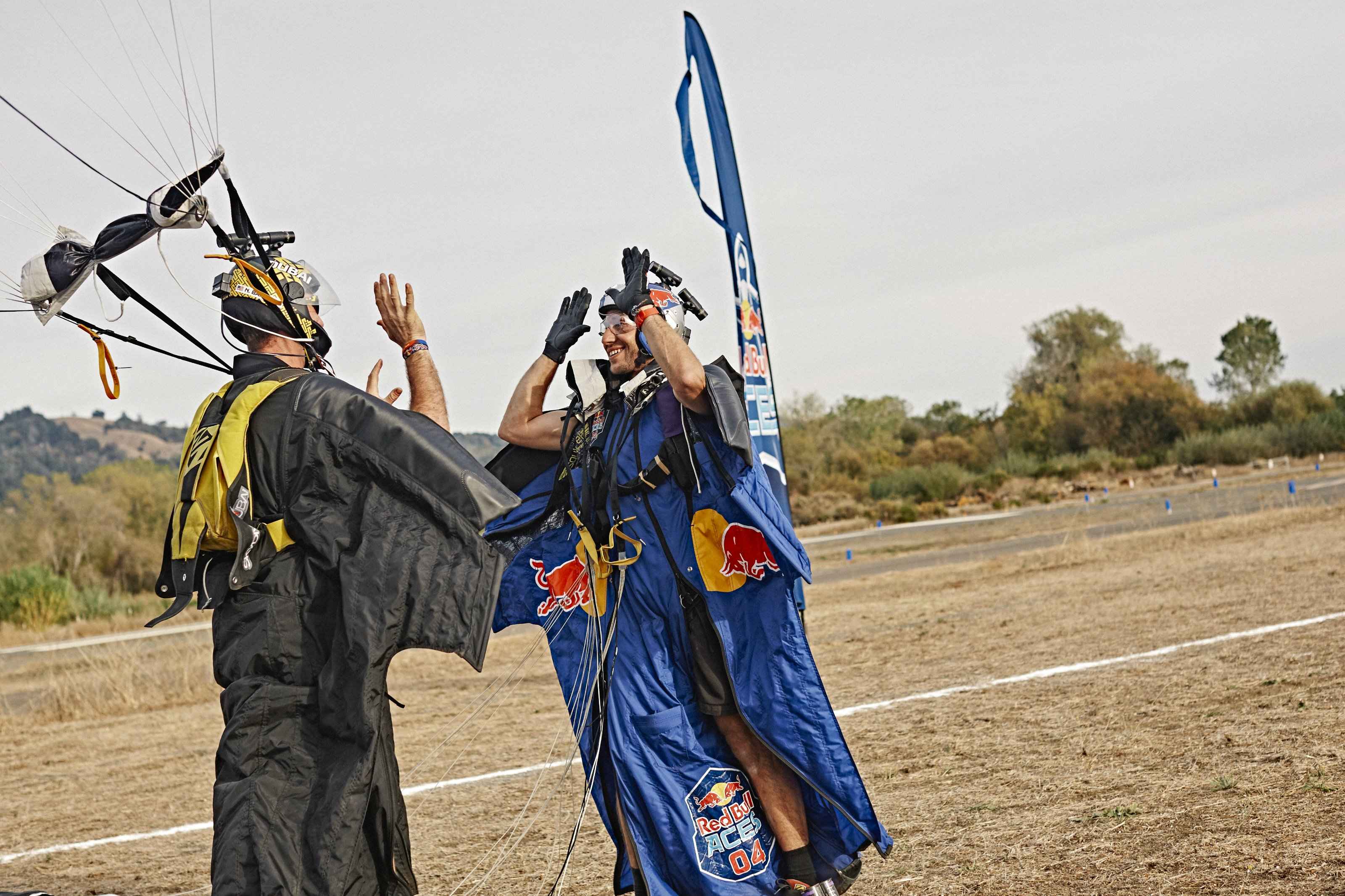 Respect! Noah Bahnson and Andy Farrington post-race