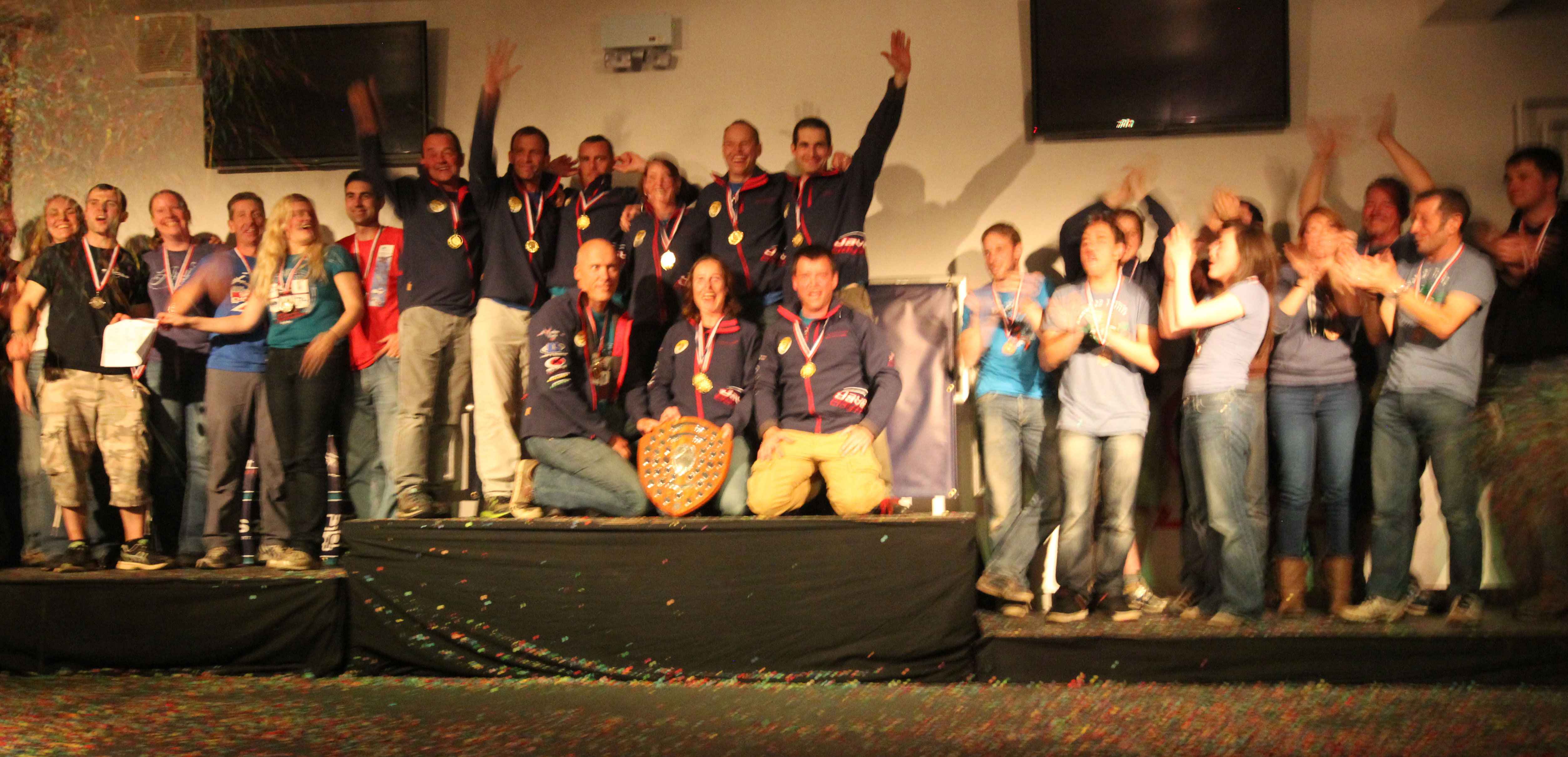 Senior 8-way podium