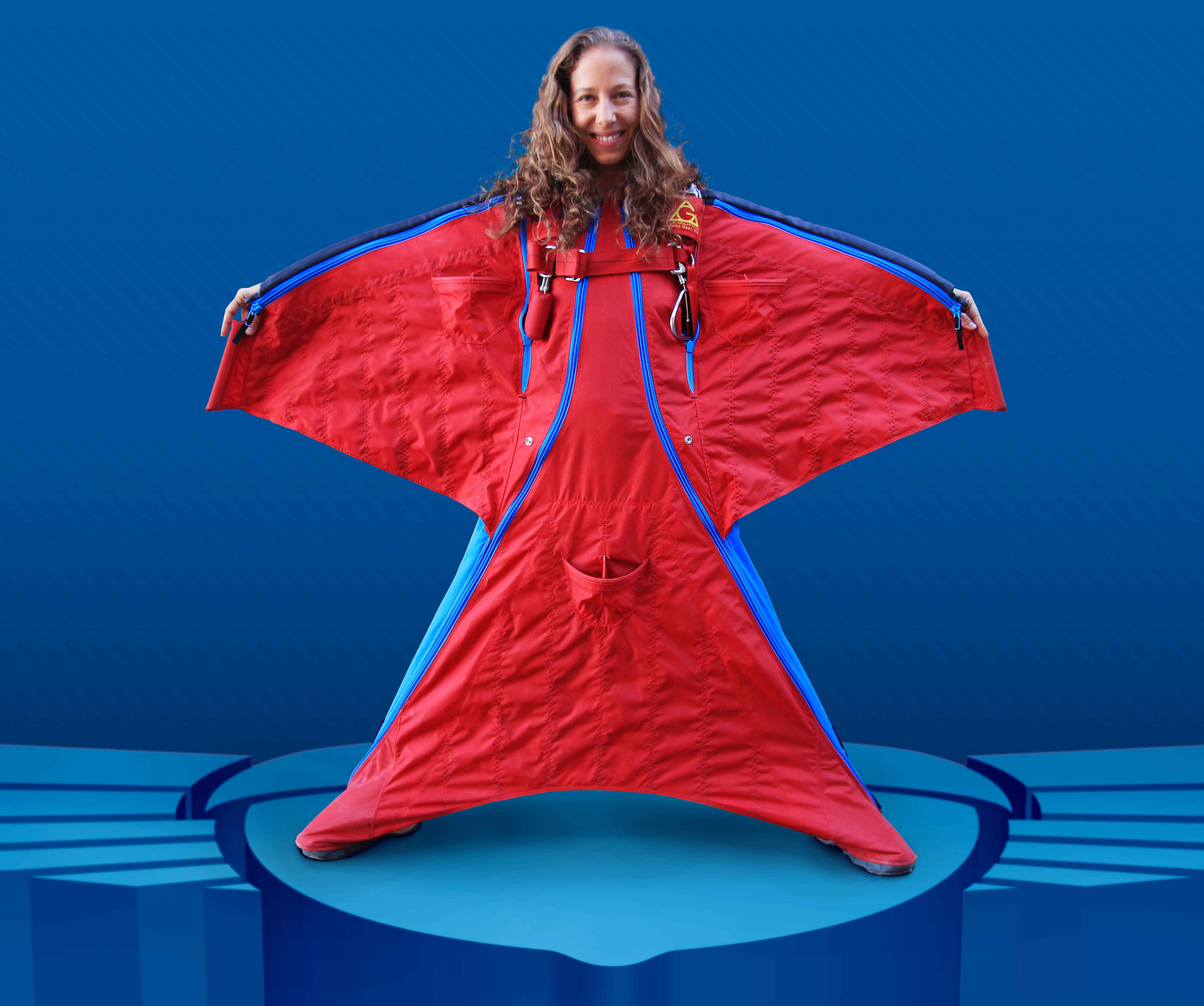 Taya Weiss in the Swift suit – count the stitches to win