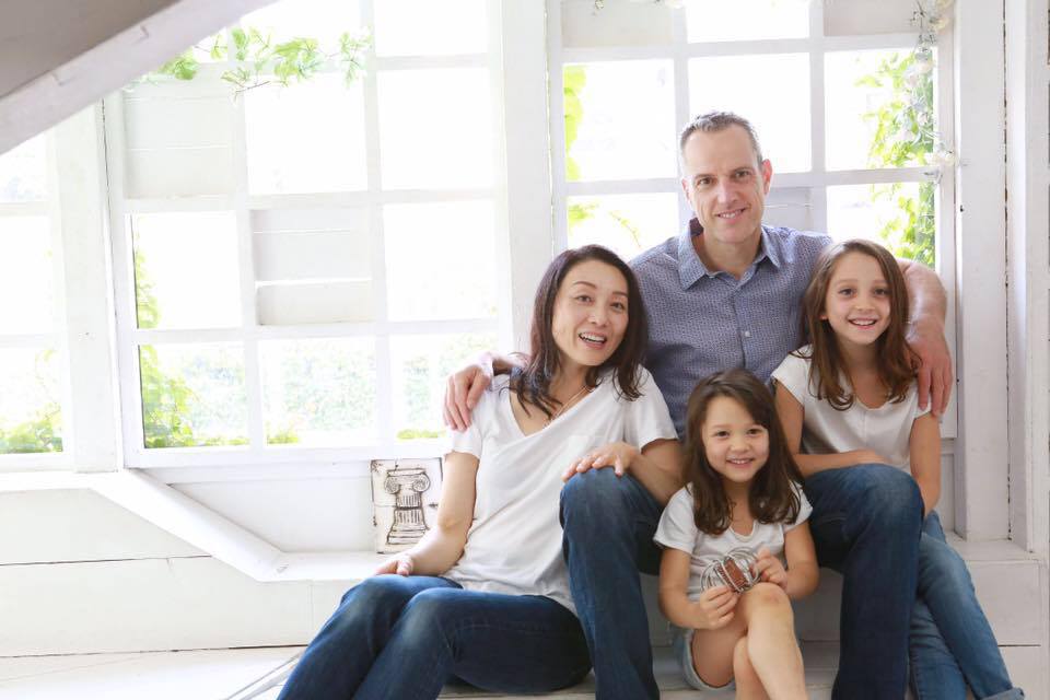 Axel, Yoko and daughters Luna (9 years old) and Lia (5)
