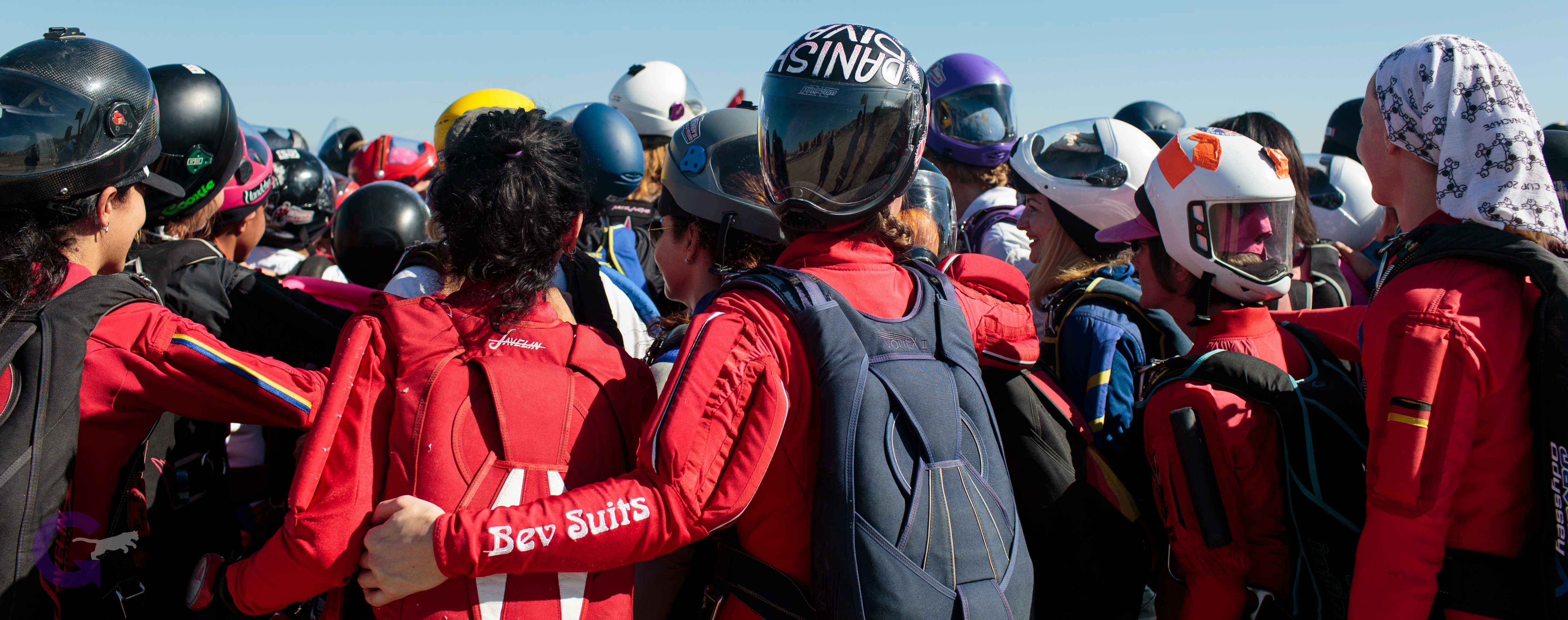 WWR group dirtdive