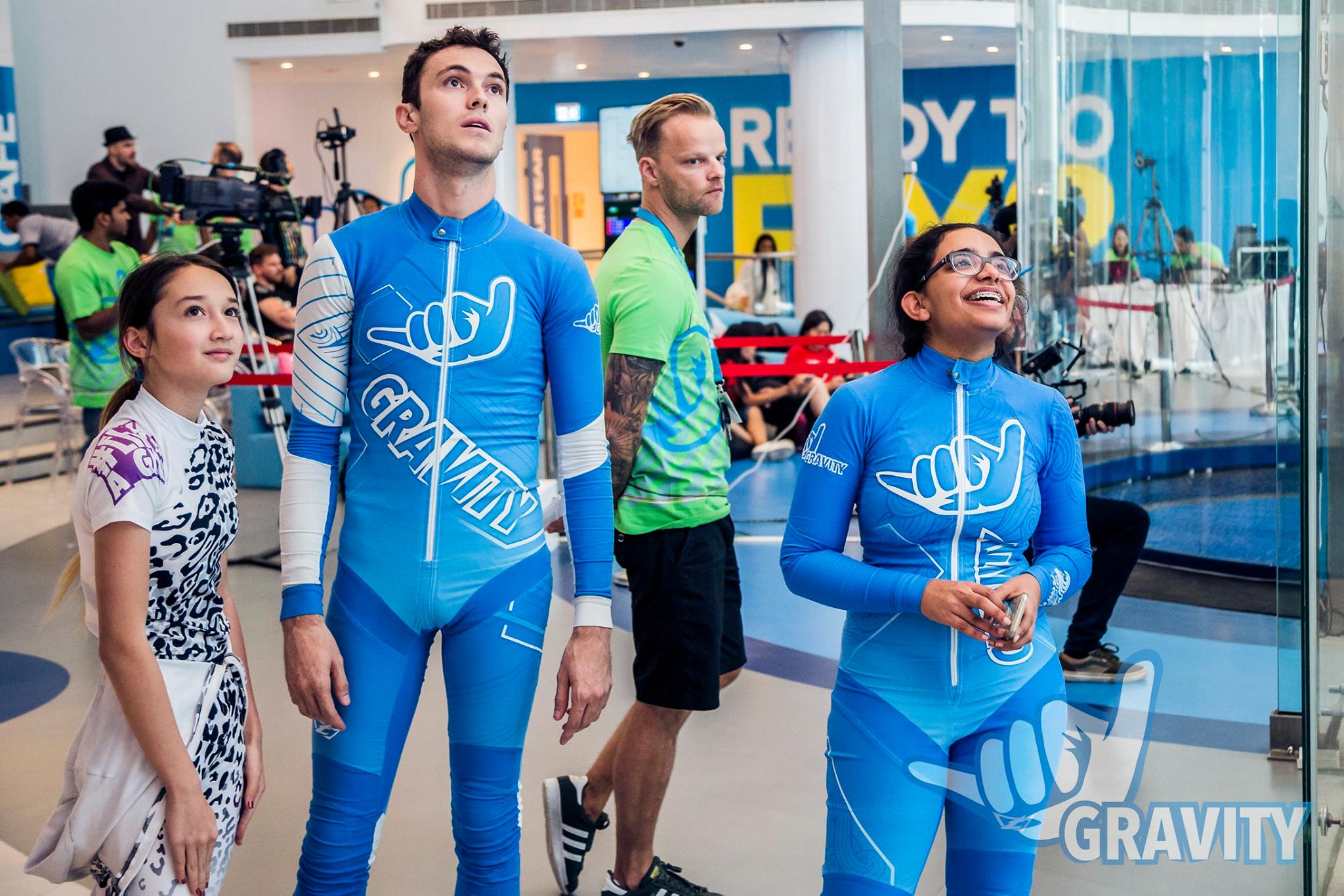 Fatima Al Khalifa training at Gravity (phone in hand ready for Candy Crush with her coach Ben)