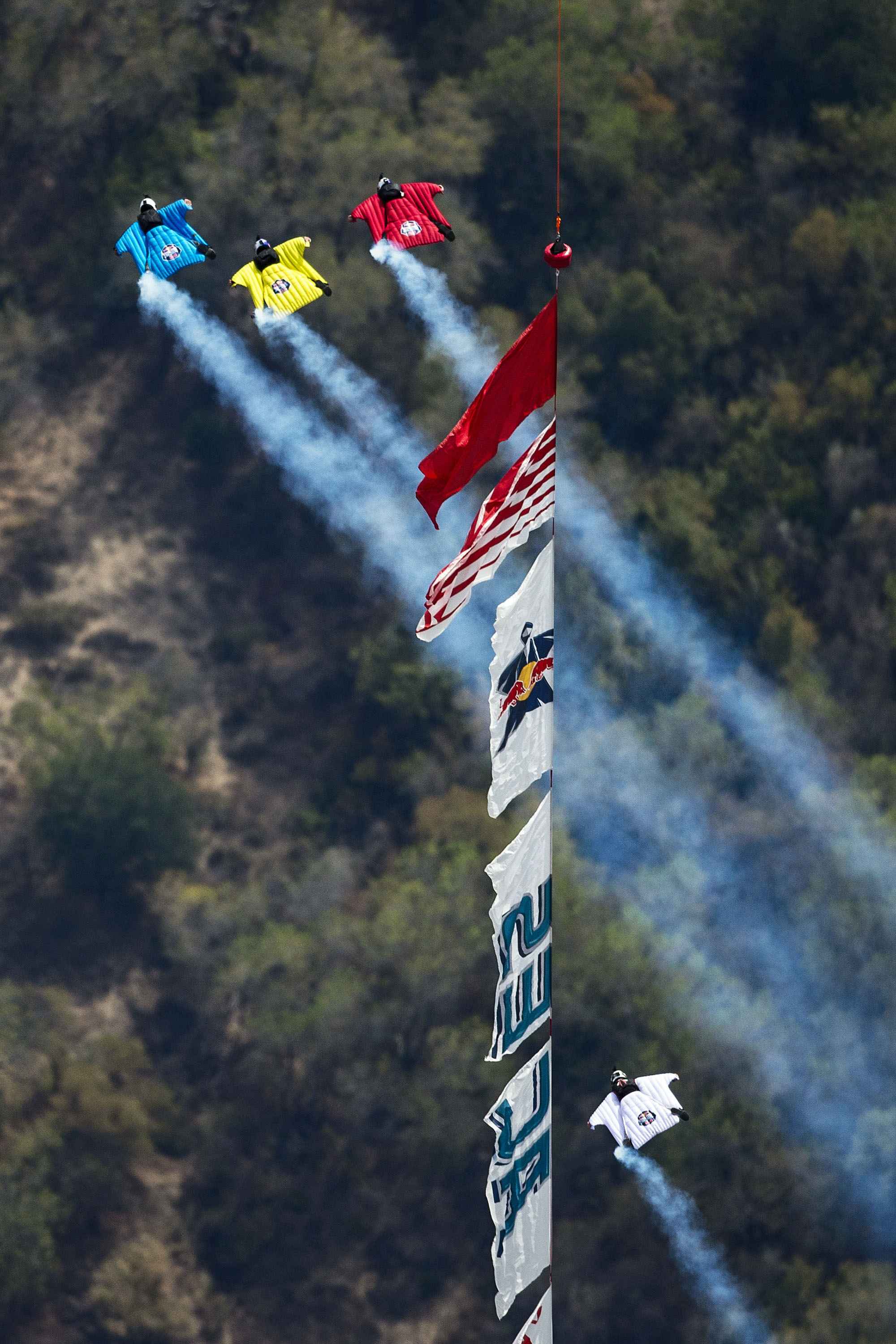 Flying past a gate