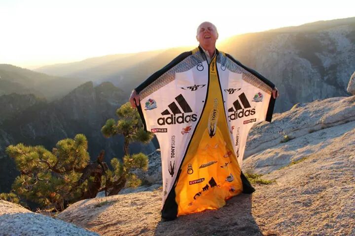 Tony Uragallo, World Wingsuit League, China