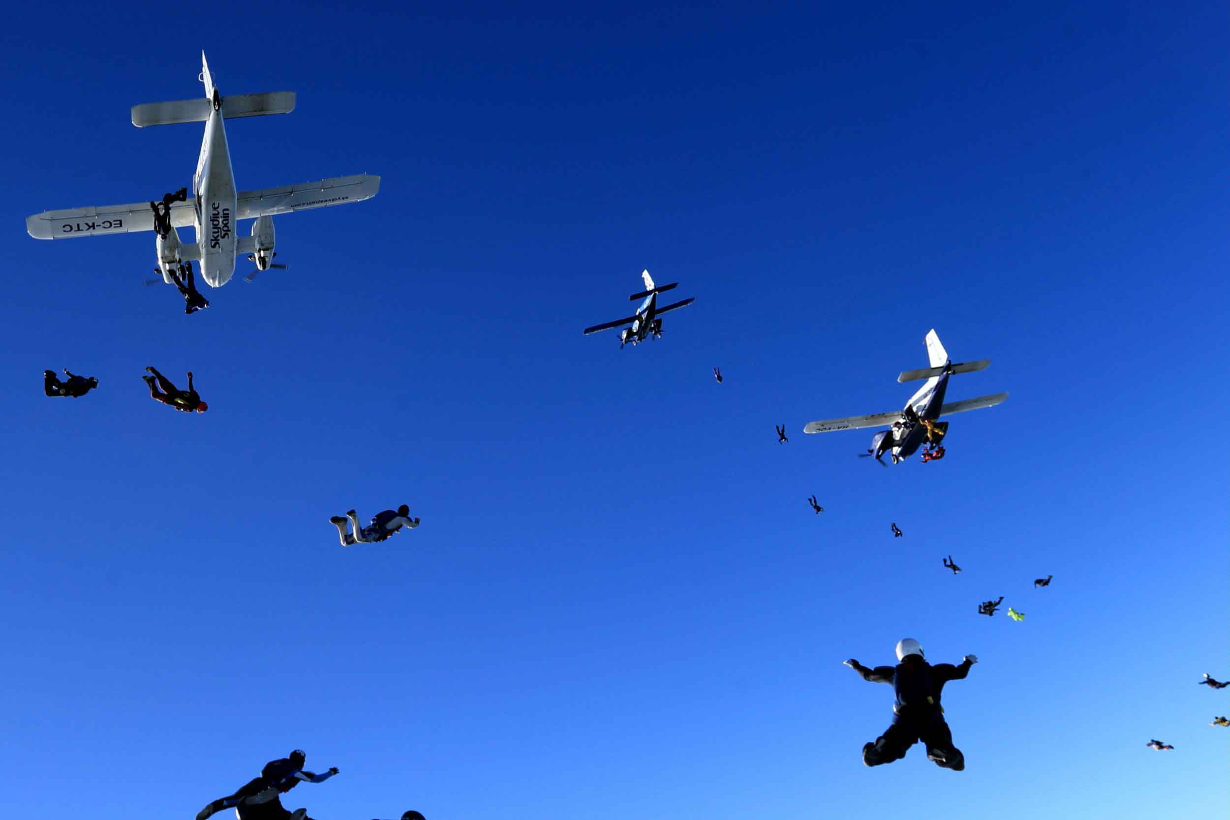 Participants will fly from base aircraft, left trail and right trail