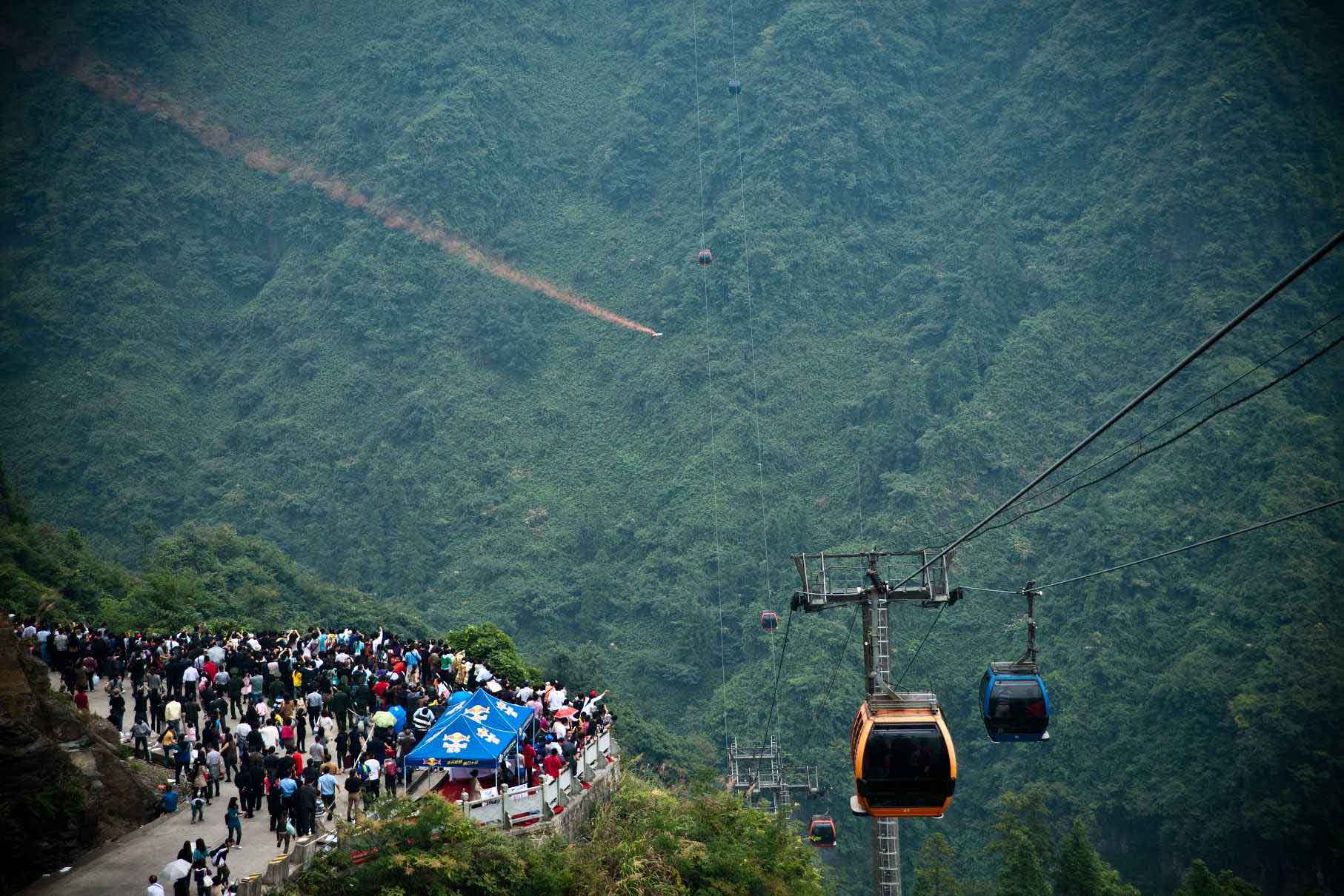 The finish line was marked by the cable car