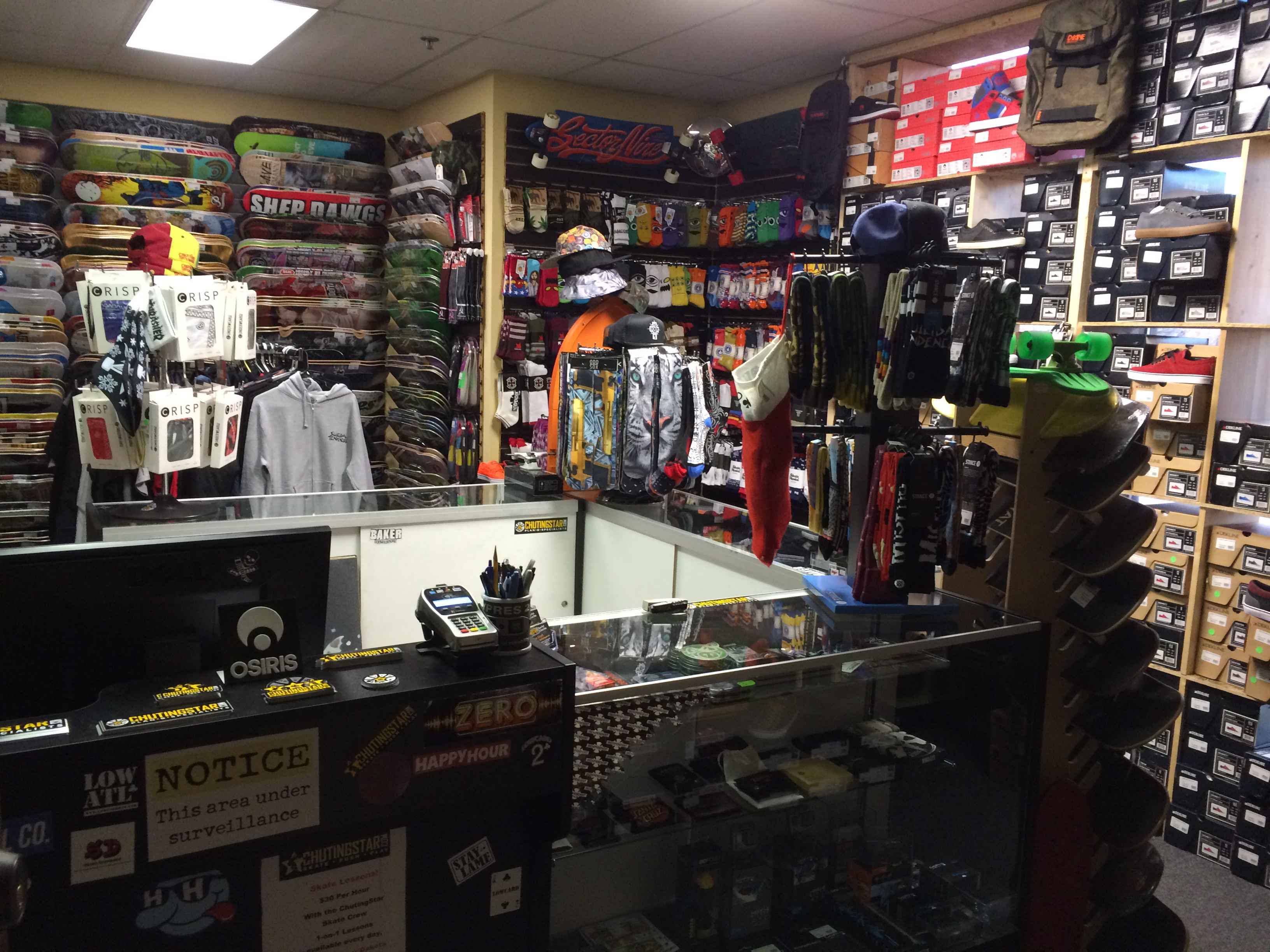 Current Chuting Star Skate Shop