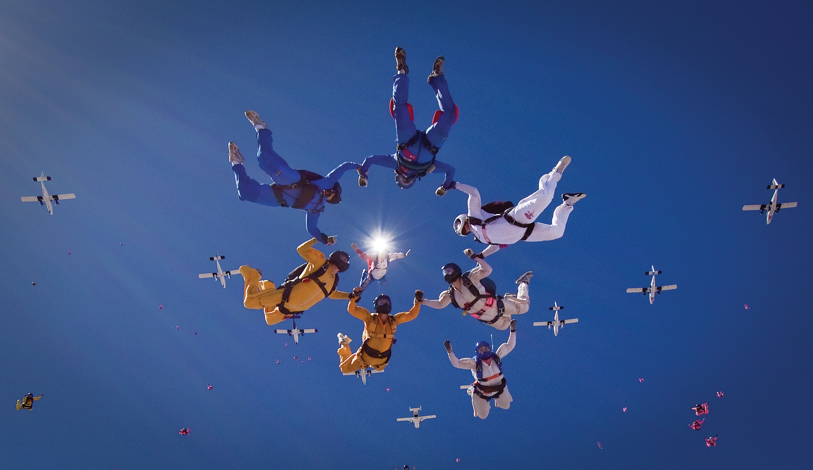 Start of the women's world record jumps 2009