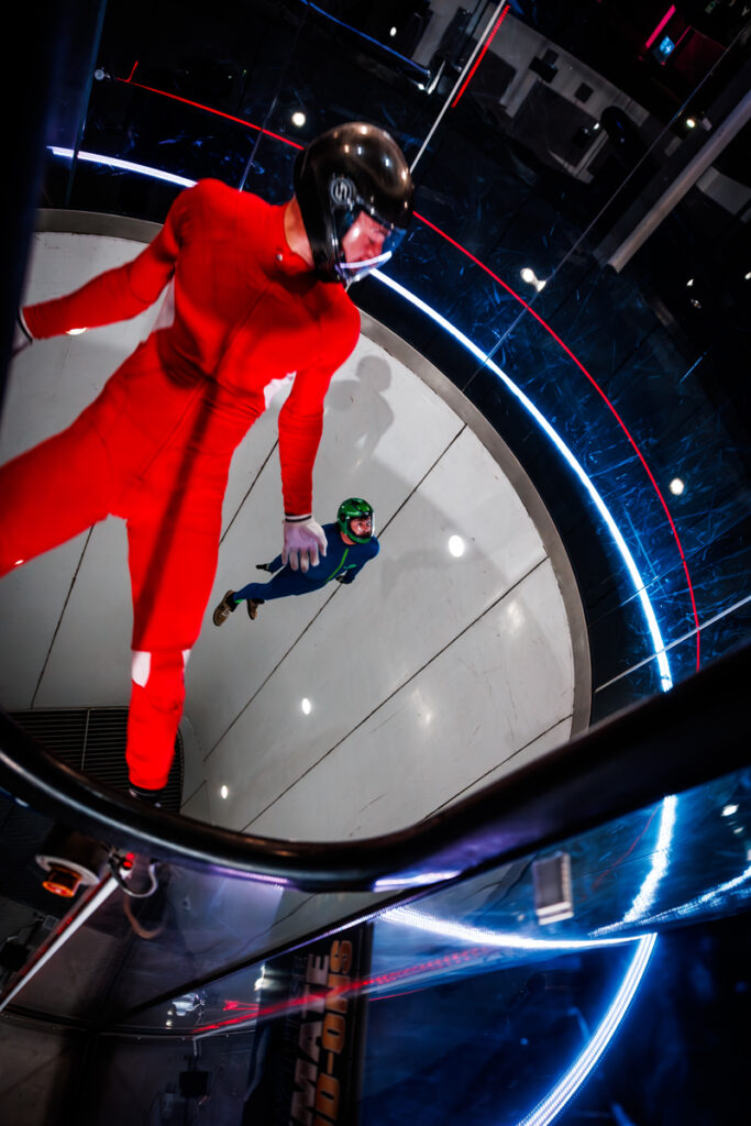 mason corby and dave hyndman competing in the tunnel